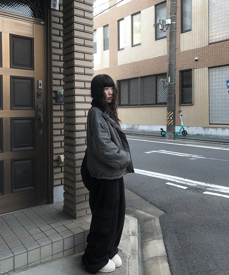 포엔 리버시블 체크 양털 뽀글이 패딩