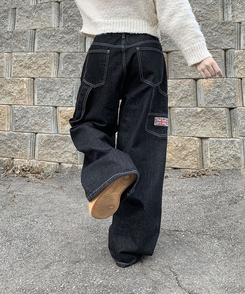 지안 허리 스트링 와이드핏 유니언잭 스티치 패치 롱 데님팬츠 미드나잇블랙