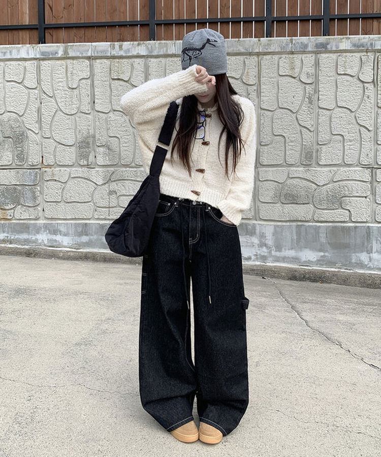 지안 허리 스트링 와이드핏 유니언잭 스티치 패치 롱 데님팬츠 미드나잇블랙