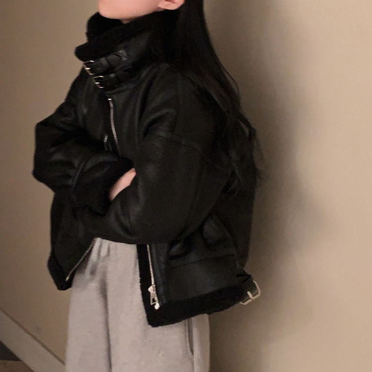 무스탕 종결 털빠짐 없는 하이퀄리티 오버핏 레더 양털 무스탕