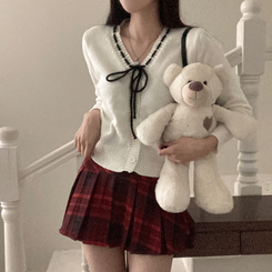 패리스 배색 끈 리본 가디건 니트 아이보리