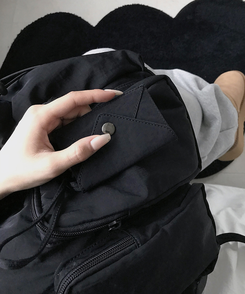 バックバッグ・スクールバッグ ツーポケットデイリールーズバックパック BLACK