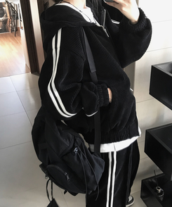 バックバッグ・スクールバッグ ツーポケットデイリールーズバックパック BLACK