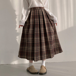 모아 도톰 뒷밴딩 체크 플리츠 롱 스커트 브라운