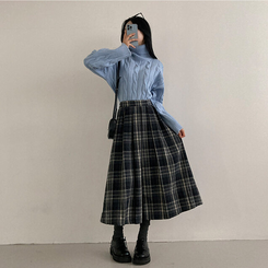 모아 도톰 뒷밴딩 체크 플리츠 롱 스커트 네이비