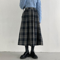 모아 도톰 뒷밴딩 체크 플리츠 롱 스커트 네이비
