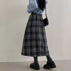 모아 도톰 뒷밴딩 체크 플리츠 롱 스커트 네이비