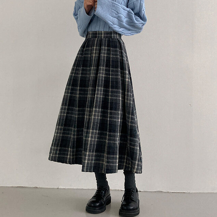 모아 도톰 뒷밴딩 체크 플리츠 롱 스커트 네이비