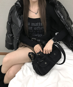 ジュエリー レザー蝶々ネックレス BLACK
