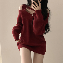 オフショルダーファスナーロングニットワンピース red