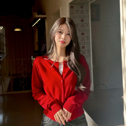 【whiplumXSONA 初コラボ！】 ウール100%ラウンドネック羊毛カーディガン RED