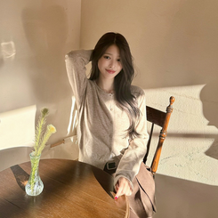 【whiplumXSONA 初コラボ！】 ウール100%ラウンドネック羊毛カーディガン OATMEAL