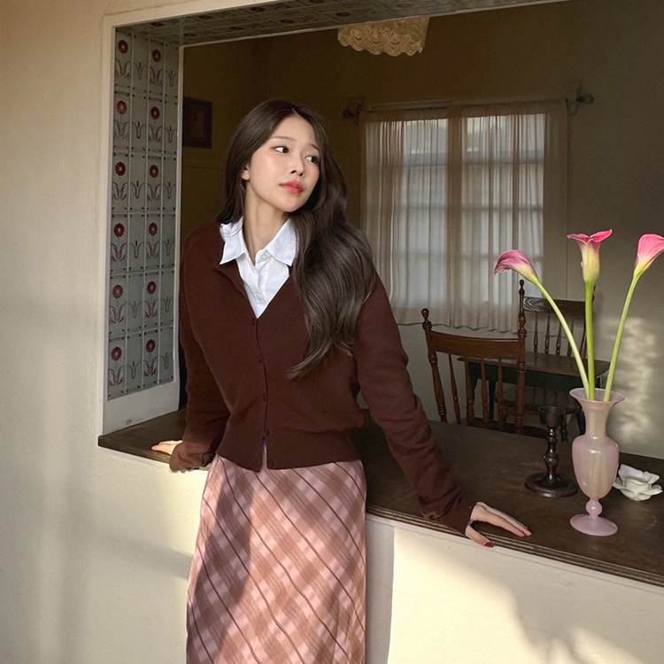 【whiplumXSONA 初コラボ！】 ウール100%ラウンドネック羊毛カーディガン BROWN