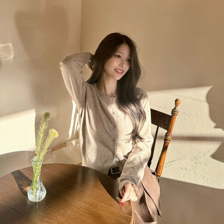 【whiplumXSONA 初コラボ！】 ウール100%ラウンドネック羊毛カーディガン OATMEAL