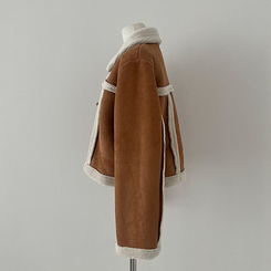 베이비 양털 떡볶이 무스탕 자켓