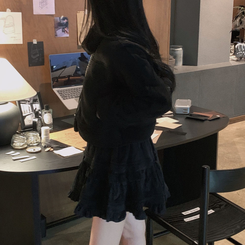 소프트 스웨이드 양털 데일리 카라 크롭 스탠다드핏 무스탕 블랙