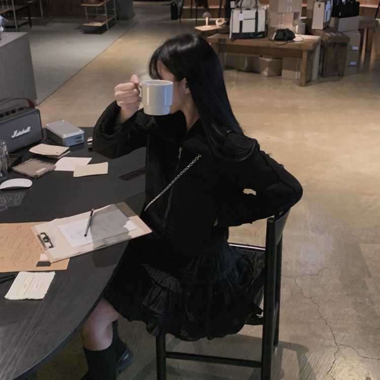 소프트 스웨이드 양털 데일리 카라 크롭 스탠다드핏 무스탕 블랙