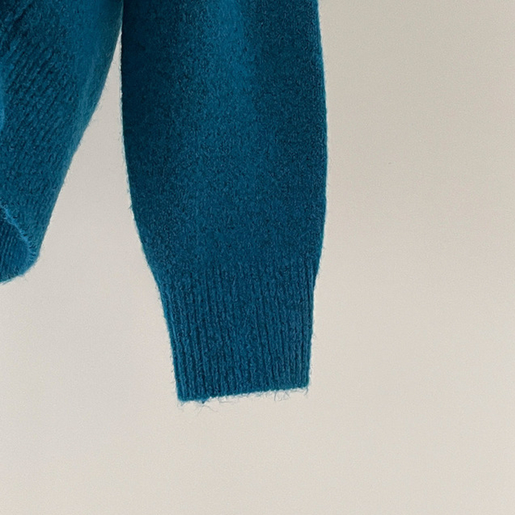 레빗 레이어드 폴라 브이넥 니트 투피스 세트