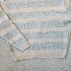 ストライプベーシックラウンドニット