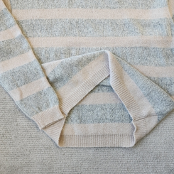 ストライプベーシックラウンドニット