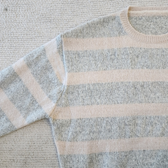 ストライプベーシックラウンドニット