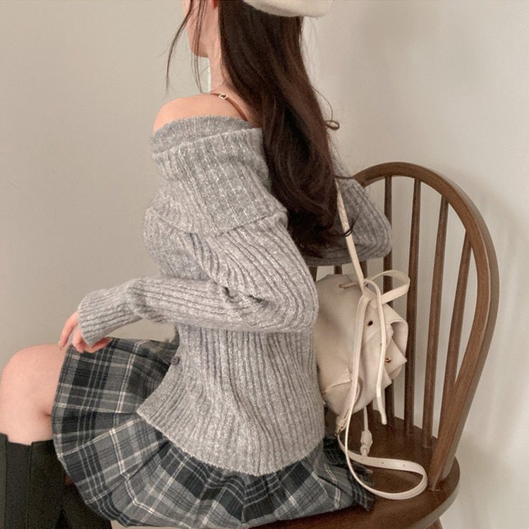 마들렌 소매트임 오프숄더 골지 울 버튼 니트 그레이