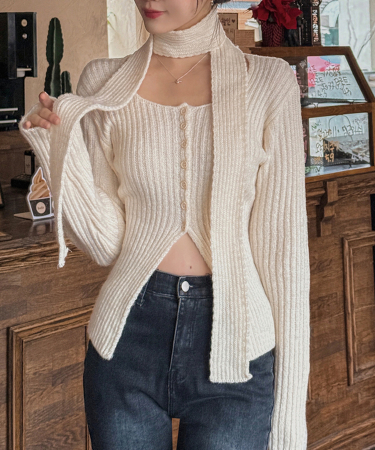 【マフラー付き】Uネックボタンスリットウールニットカーディガン IVORY