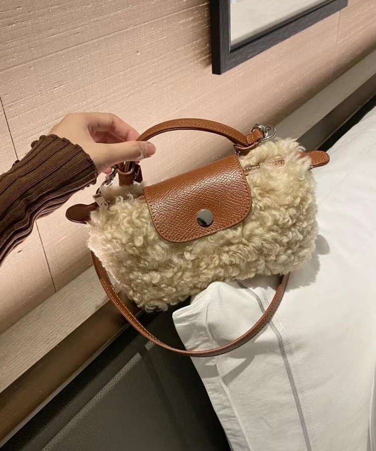 양털 가죽 미니가방