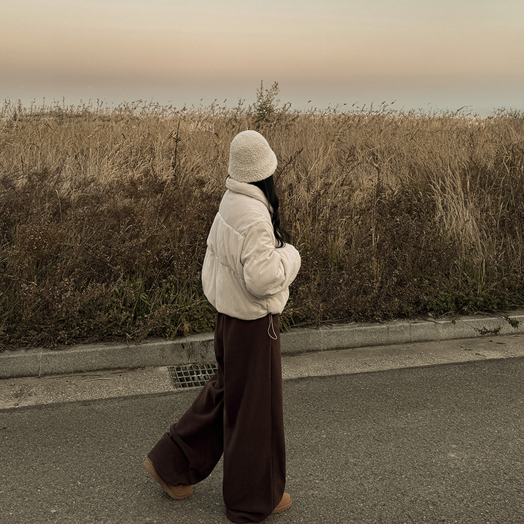 コーデュロイパステルクロップショートダウン BEIGE