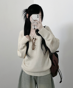 도톰프리나그랑브이넥긴팔니트 아이