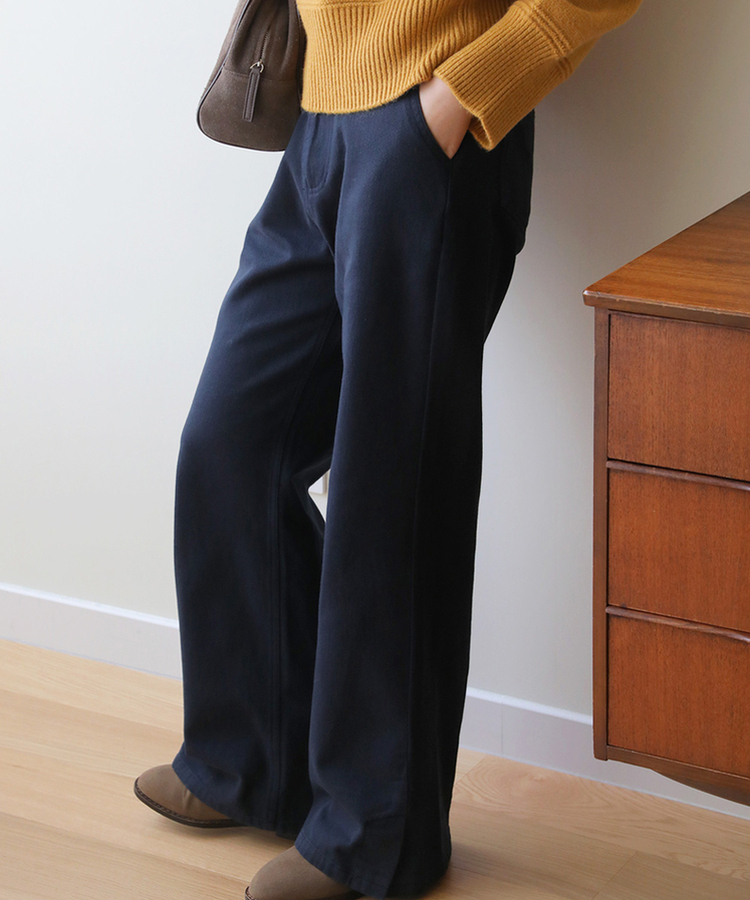 슬릿세미와이드부츠컷P 네이비