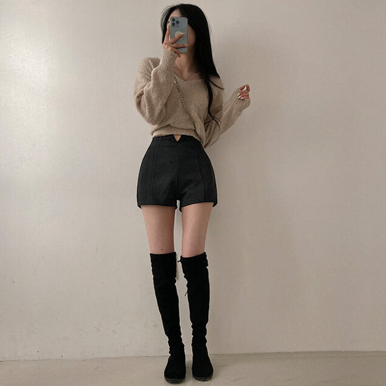 ローブルスリットショートパンツ