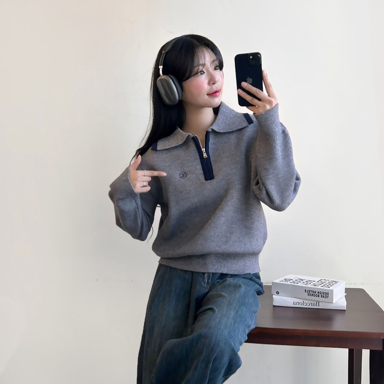 ジップアップ刺繍カラールーズニット