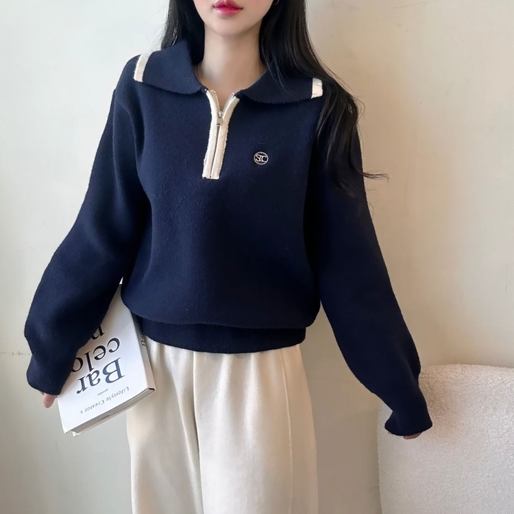 ジップアップ刺繍カラールーズニット