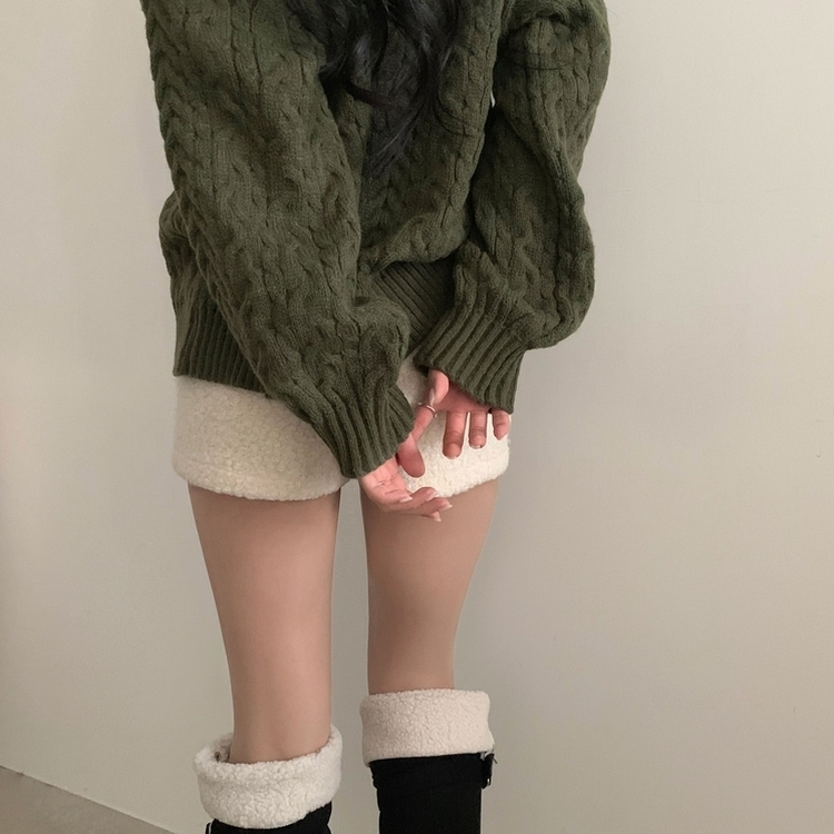 ボアウールショートパンツ