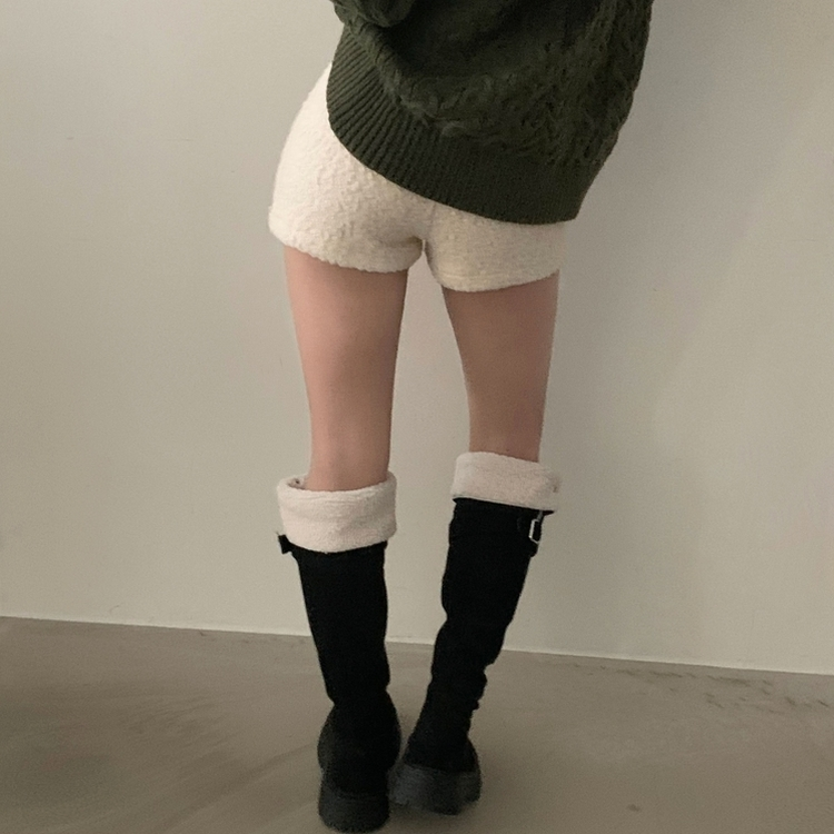 ボアウールショートパンツ