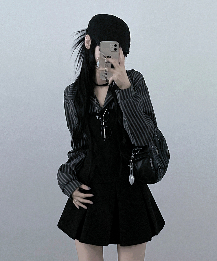 【マフラー付き】ストライプシャツレイヤードトップ CHARCOAL