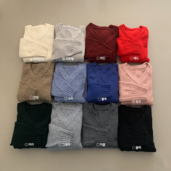 도톰 아방핏 브이넥 래글런 오버핏 긴팔니트 넉넉함보장