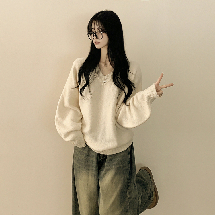 도톰 아방핏 브이넥 래글런 오버핏 긴팔니트 넉넉함보장 아이보리