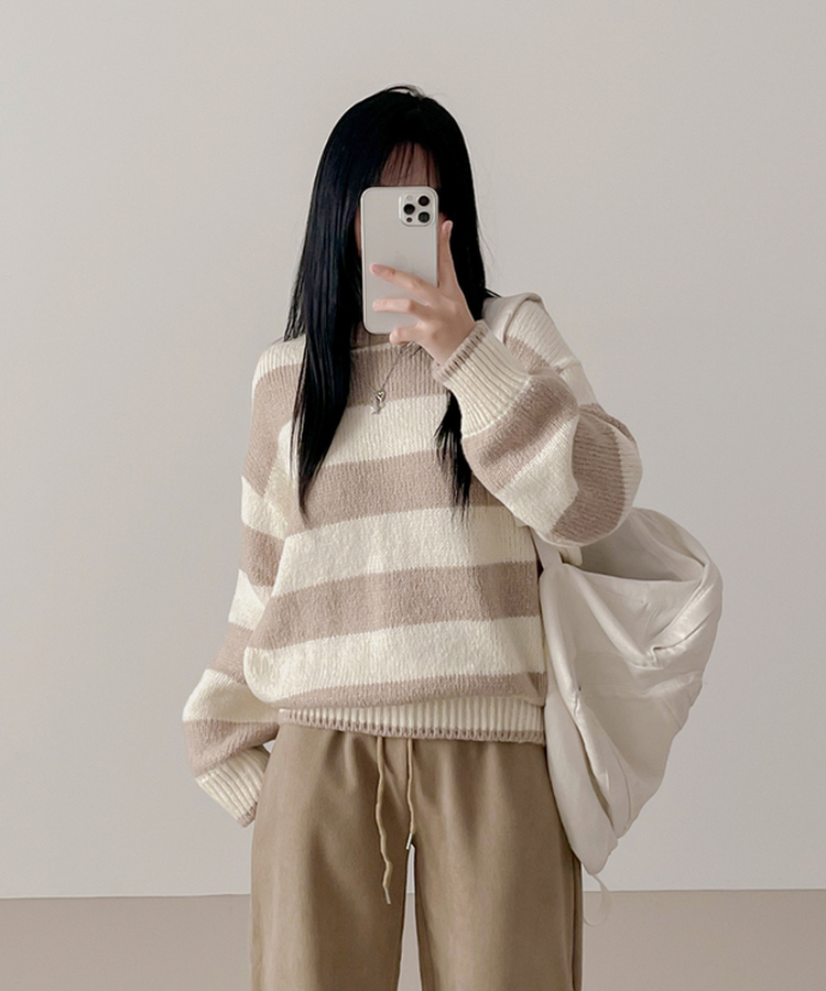 メロディーストライプラウンドニット BEIGE