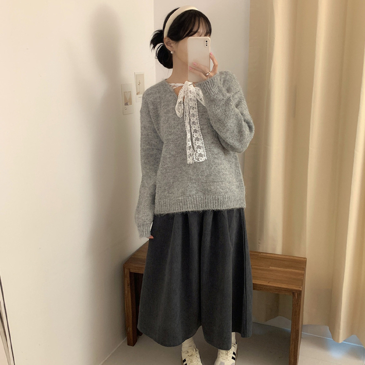 レースリボンVネックルーズフィットニット