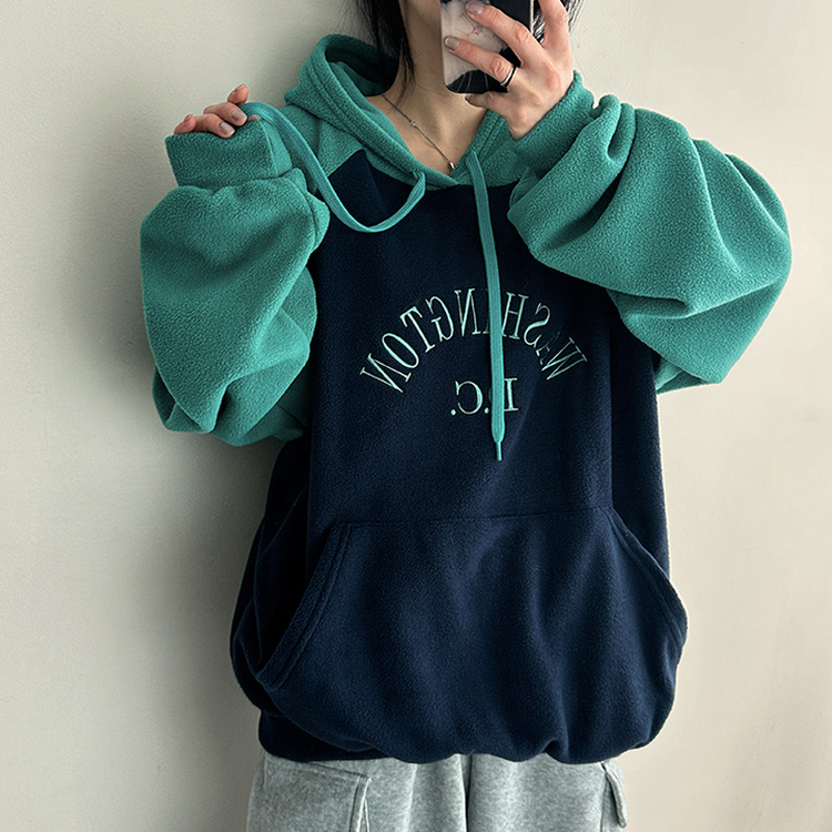 フリースラグランバイカラーフード