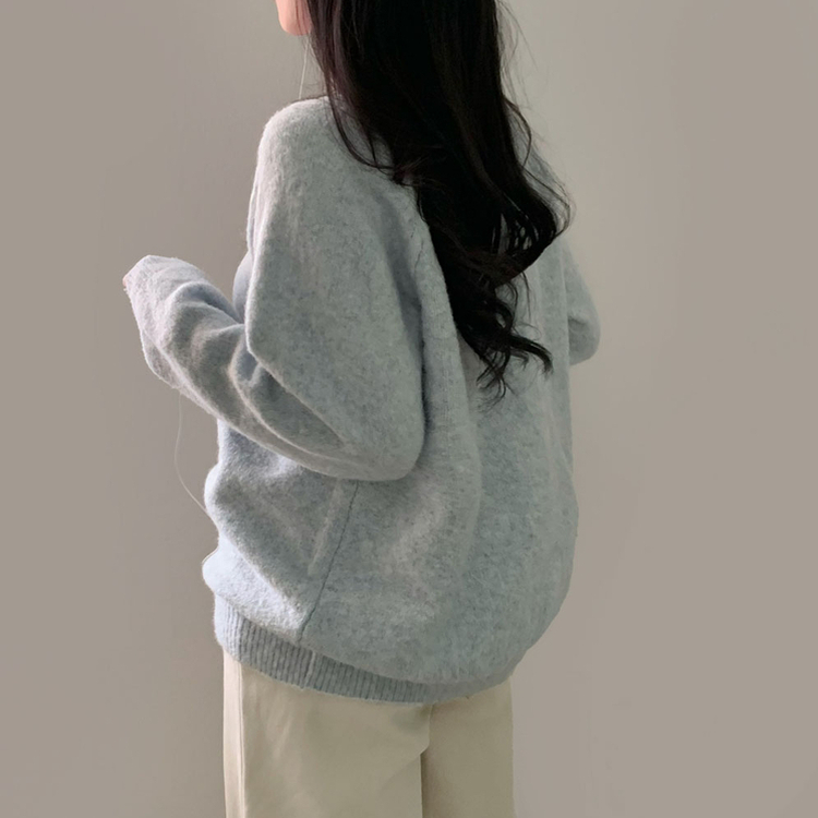 말랑콩떡 모찌 오버핏 라운드 파스텔 데일리 니트 스카이