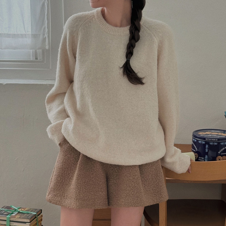 말랑콩떡 모찌 오버핏 라운드 파스텔 데일리 니트 연베이지