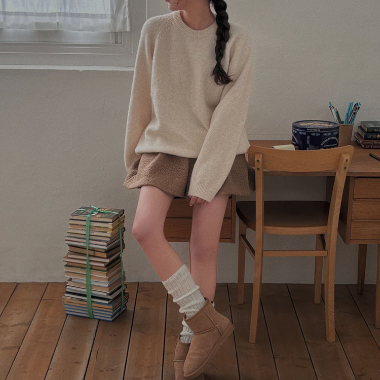 말랑콩떡 모찌 오버핏 라운드 파스텔 데일리 니트 연베이지