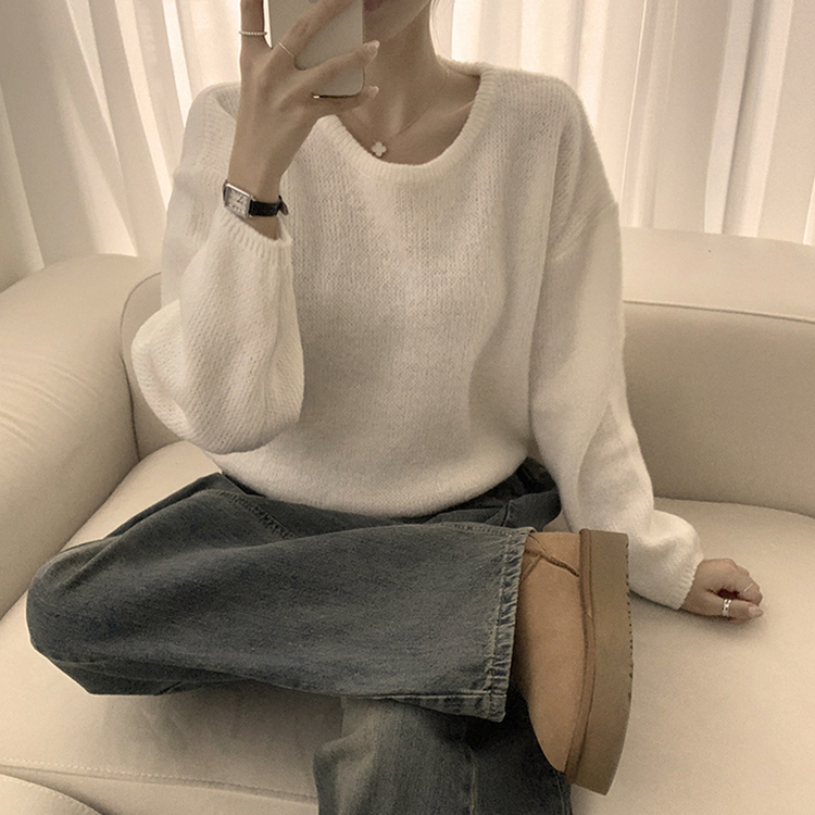 자신있는 추천 칙촉 겨울 라운드 아방핏 도톰 세미 크롭 긴팔 오버핏 데일리 니트 9color 화이트