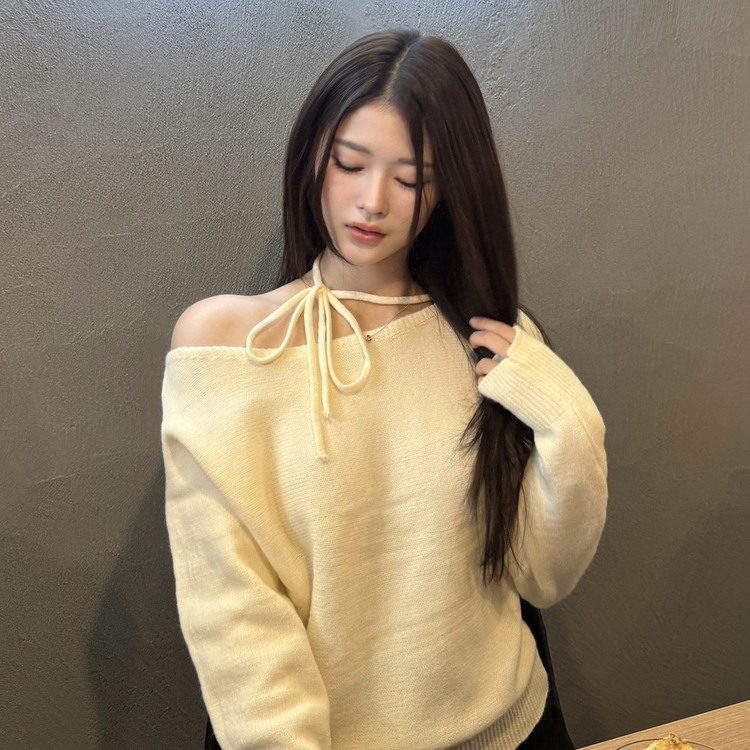 ショルダーリボンニット IVORY