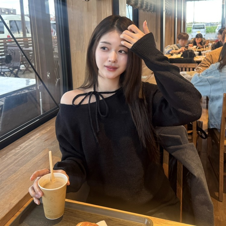 ショルダーリボンニット BLACK