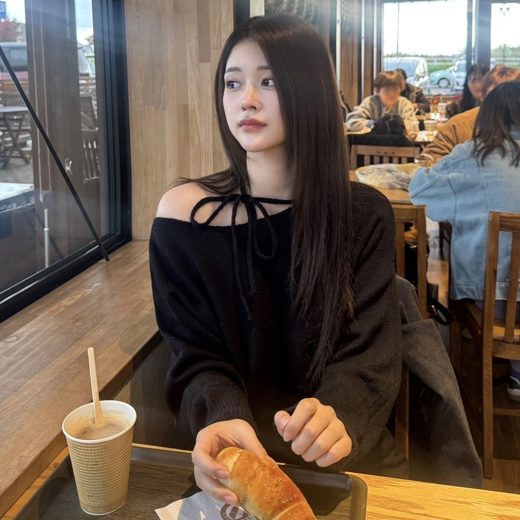 ショルダーリボンニット BLACK