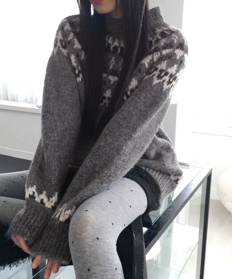 ノルディックルーズラウンドニット